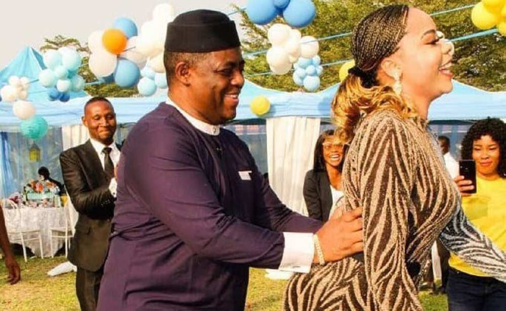 Sama da shekaru 7 nake rufawa matata asiri saboda darajar 'ya'ya - Fani Kayode Sama da shekaru 7 nake rufawa matata asiri saboda darajar 'ya'ya - Fani Kayode