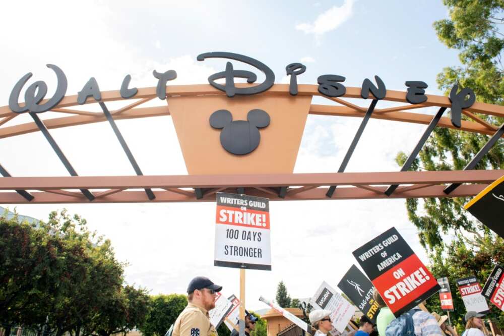 The tentative deal struck between the Writers Guild of America and studios could be the beginning of the end of the industrial action that has paralyzed Hollywood The tentative deal struck between the Writers Guild of America and studios could be the beginning of the end of the industrial action that has paralyzed Hollywood