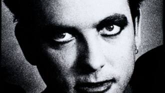 Robert Smith : portrait du chanteur et leader de The Cure