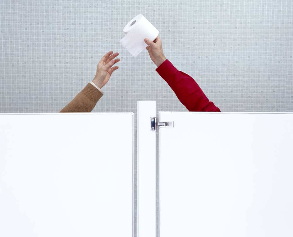 Disparition du papier toilette : c'est quoi cette controverse ?