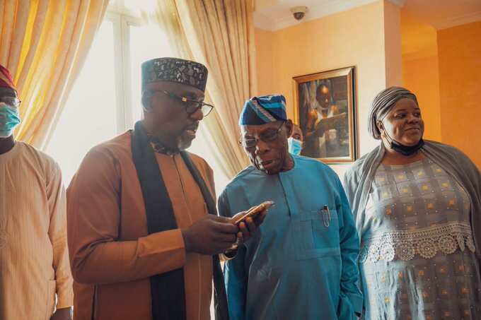 2023: Okorocha meets Obasanjo ahead of presidential race