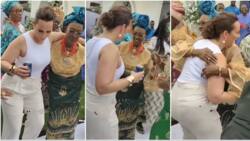 "She got moves": Old woman in wrapper dances with Oyinbo lady, video of their sweet steps goes viral