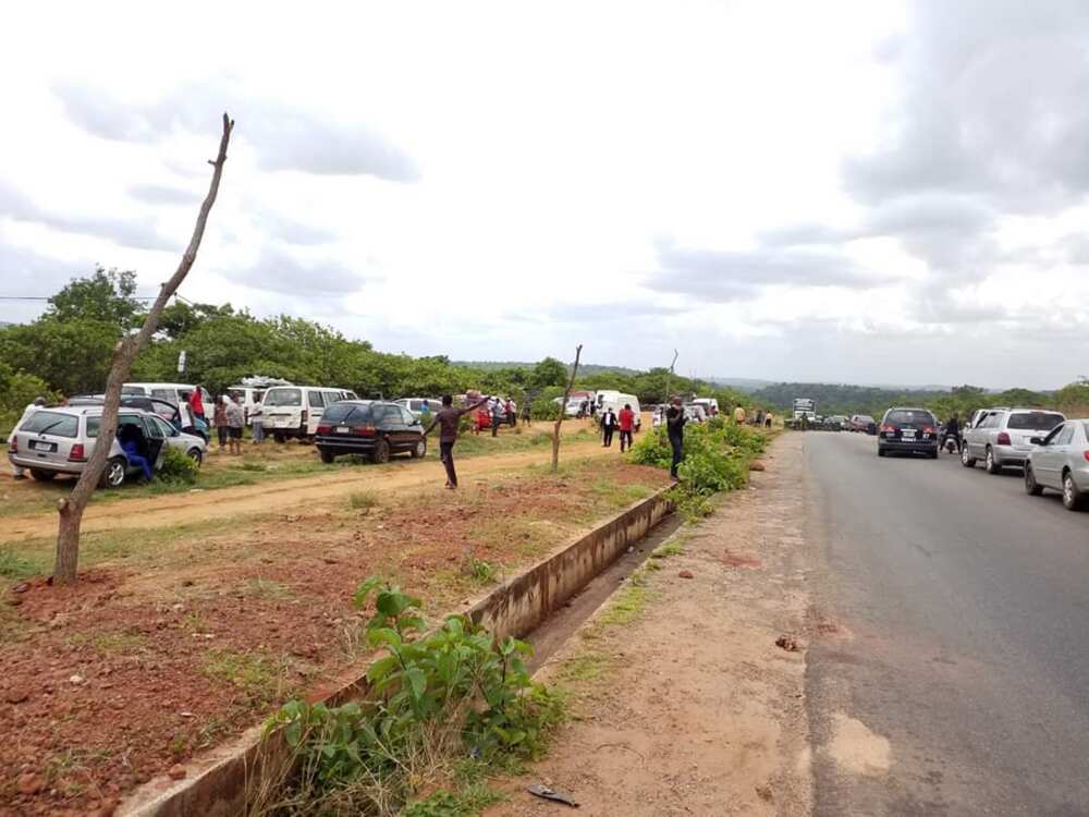 COVID-19: Inter-state travellers intercepted in Enugu, turned back