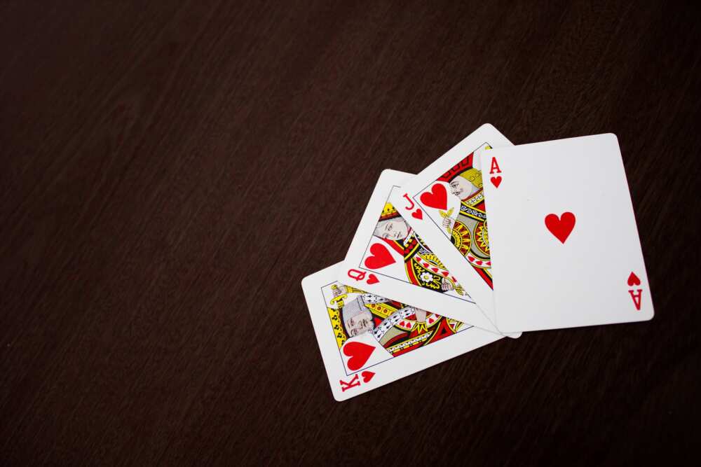 Romantic card games for couples