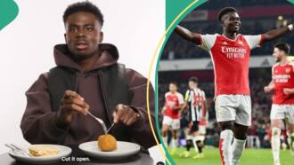 "Moi-moi or scotch egg": Arsenal's star Bukayo Saka rejects UK snack for Naija beancake
