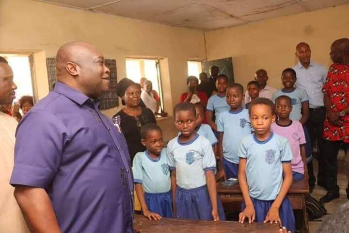 Governor Ikpeazu visits, orders construction of 13 schools in Abia (photos)