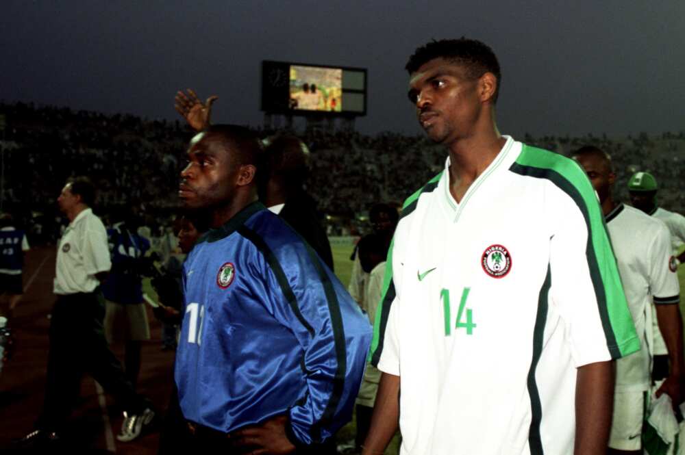 Ndubuisi Egbo and Kanu in action