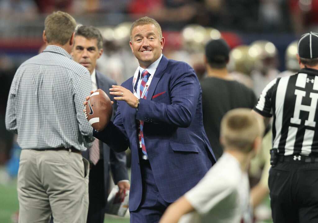 Kirk Herbstreit Biography: Age, Family, Salary, Net Worth, House - Leg