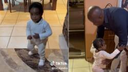 Adorable little girl welcomes Dad home with beautiful dance moves, video goes viral