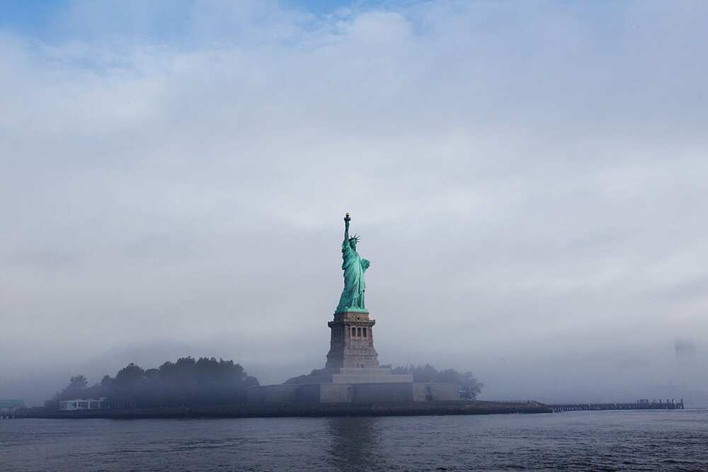 Sur quelle île se trouve la statue de la liberté? - Liberty Island Sur quelle île se trouve la statue de la liberté? - Liberty Island