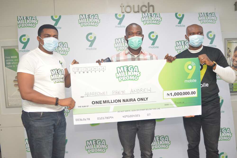 9mobile reinforces customer confidence with Mega Millions Promo in Port Harcourt 9mobile reinforces customer confidence with Mega Millions Promo in Port Harcourt
