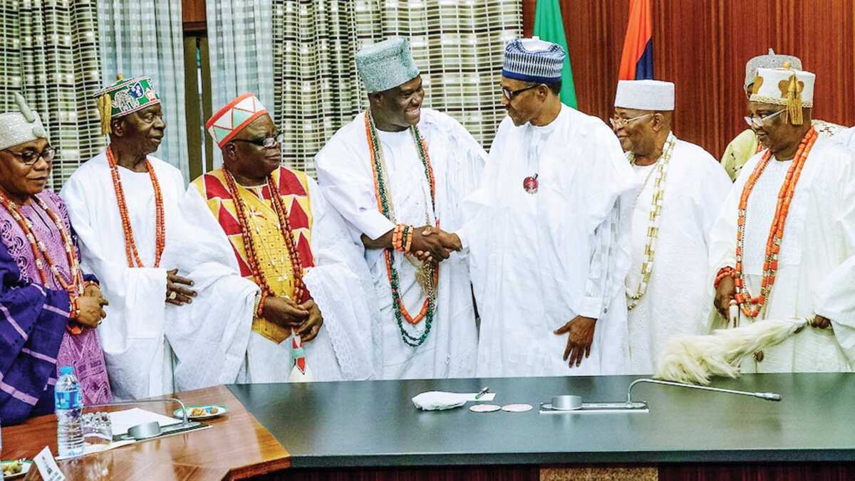 Sarakunan gargajiya 65 sun yi wa Asiwaju Tinubu mubaya'a ya zama Shugaban kasa a 2023