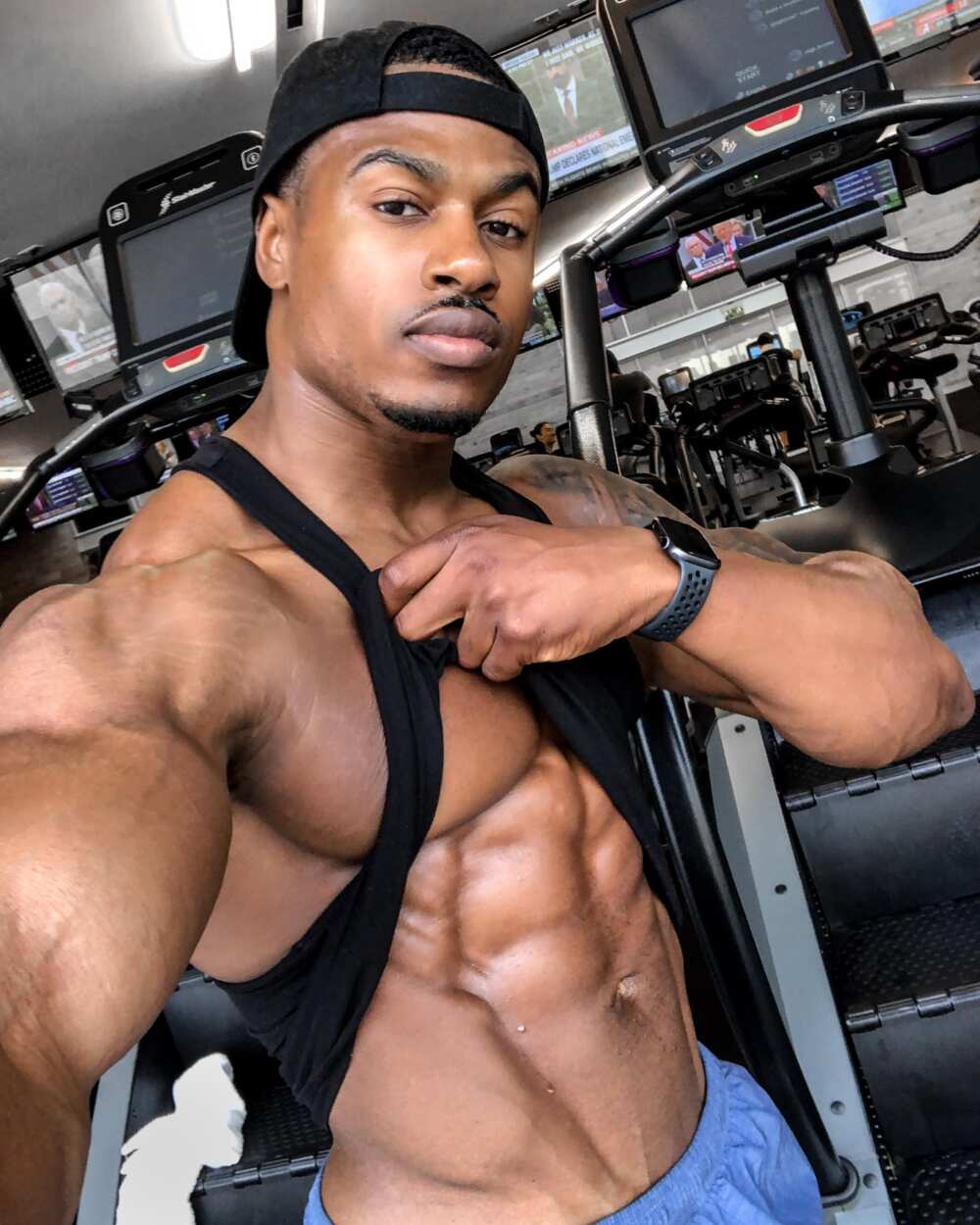 Simeon Panda bodybuilder Simeon Panda bodybuilder