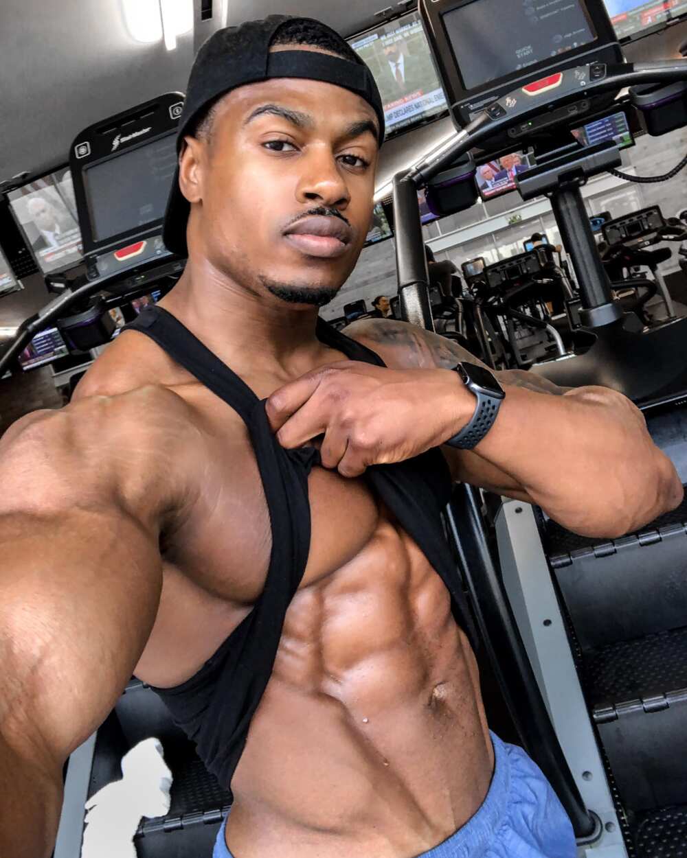 Simeon Panda bodybuilder