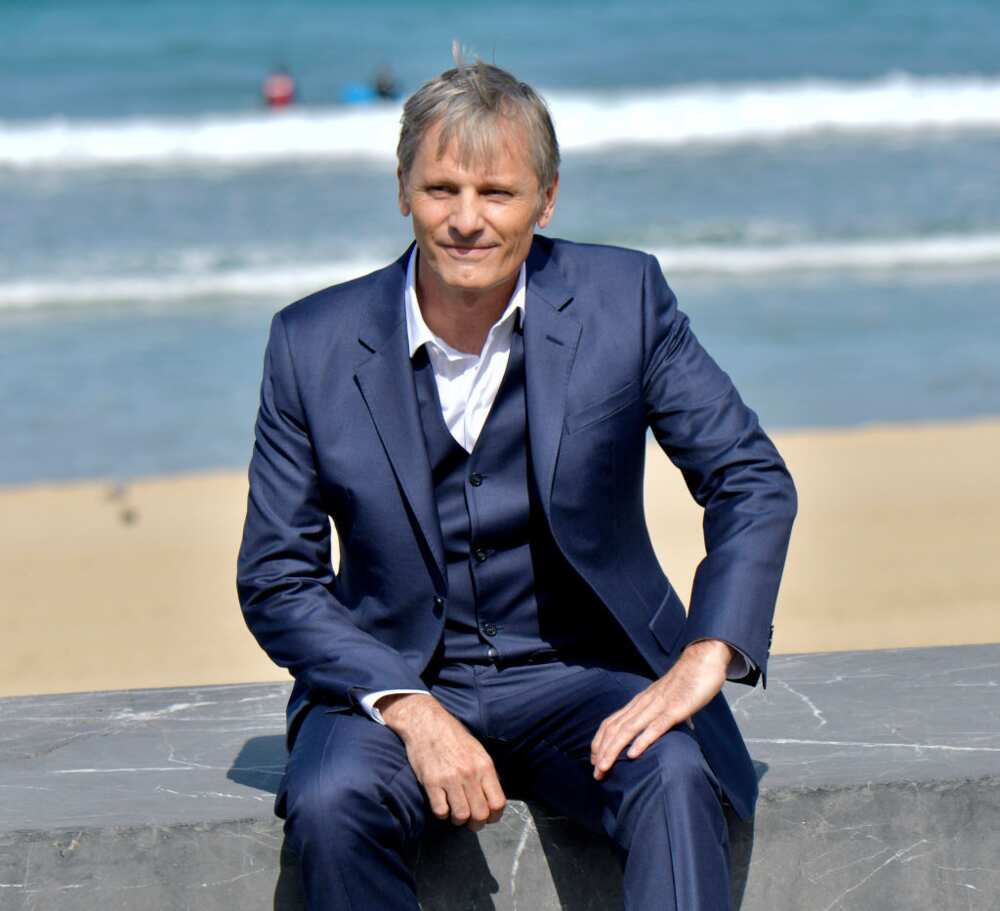 Viggo Mortensen pose lors d'une séance de portraits le 17 septembre 2020 à Saint-Sébastien, en Espagne. (Photo de Claude Medale/Corbis via Getty Images)