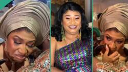 Late actress Rachel Oniga’s daughter in tears as she weds without mum, video trends: “So painful”
