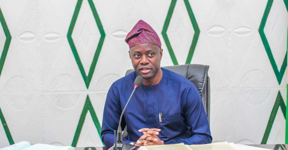 Bai kamata mu bari a bizne Ajimobi a cikin gidansa ba – Gwamna Makinde