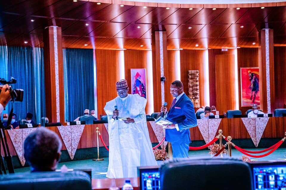 Rijyiar OPL: Kungiyoyi 4 sun jefawa Abubakar Malami jerin tambayoyi Rijyiar OPL: Kungiyoyi 4 sun jefawa Abubakar Malami jerin tambayoyi