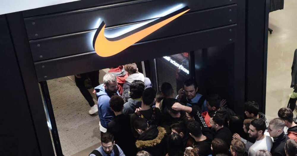 Nike, company, exit, Russia, Ukraine, invasion, war
