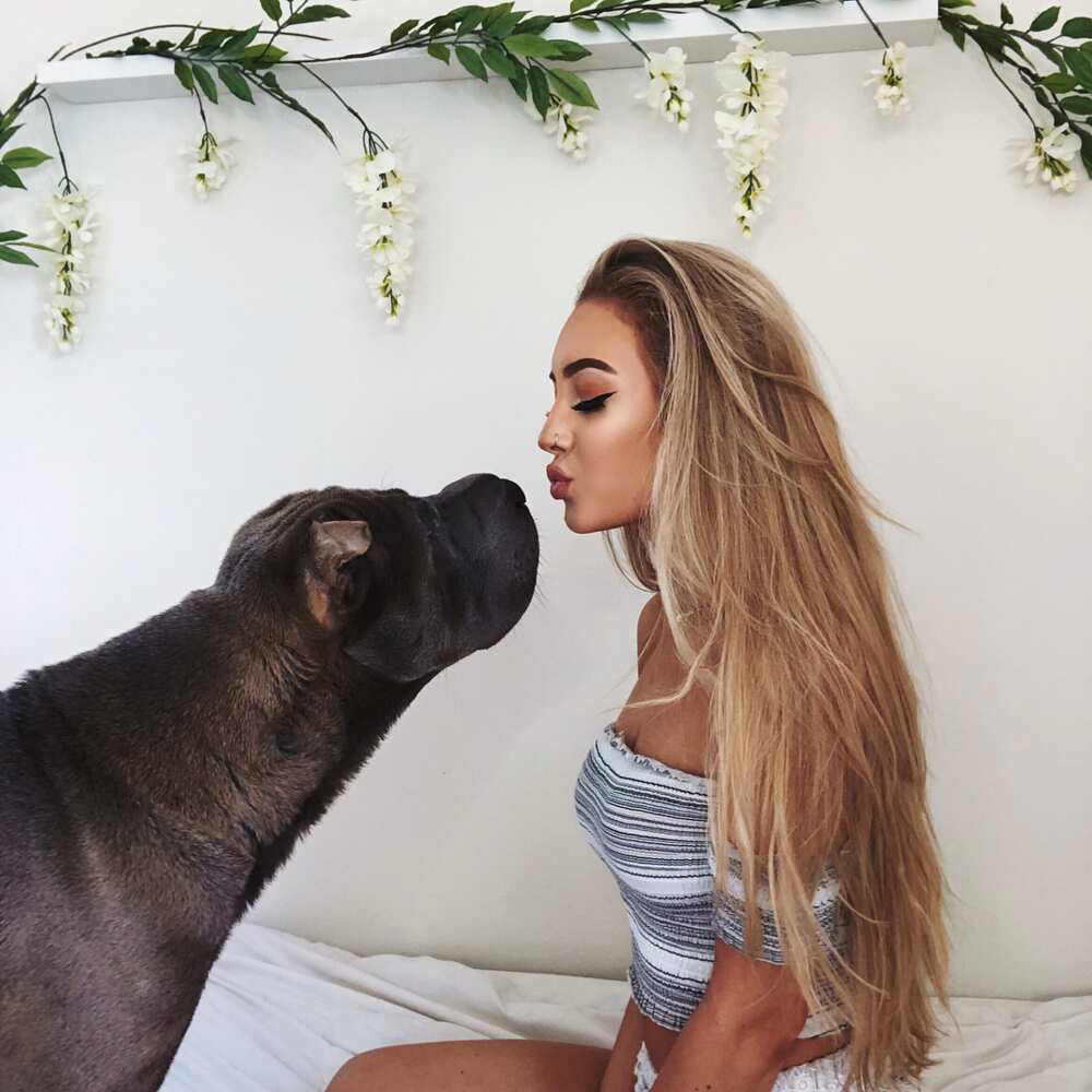 Aspen Mansfield Aspen Mansfield