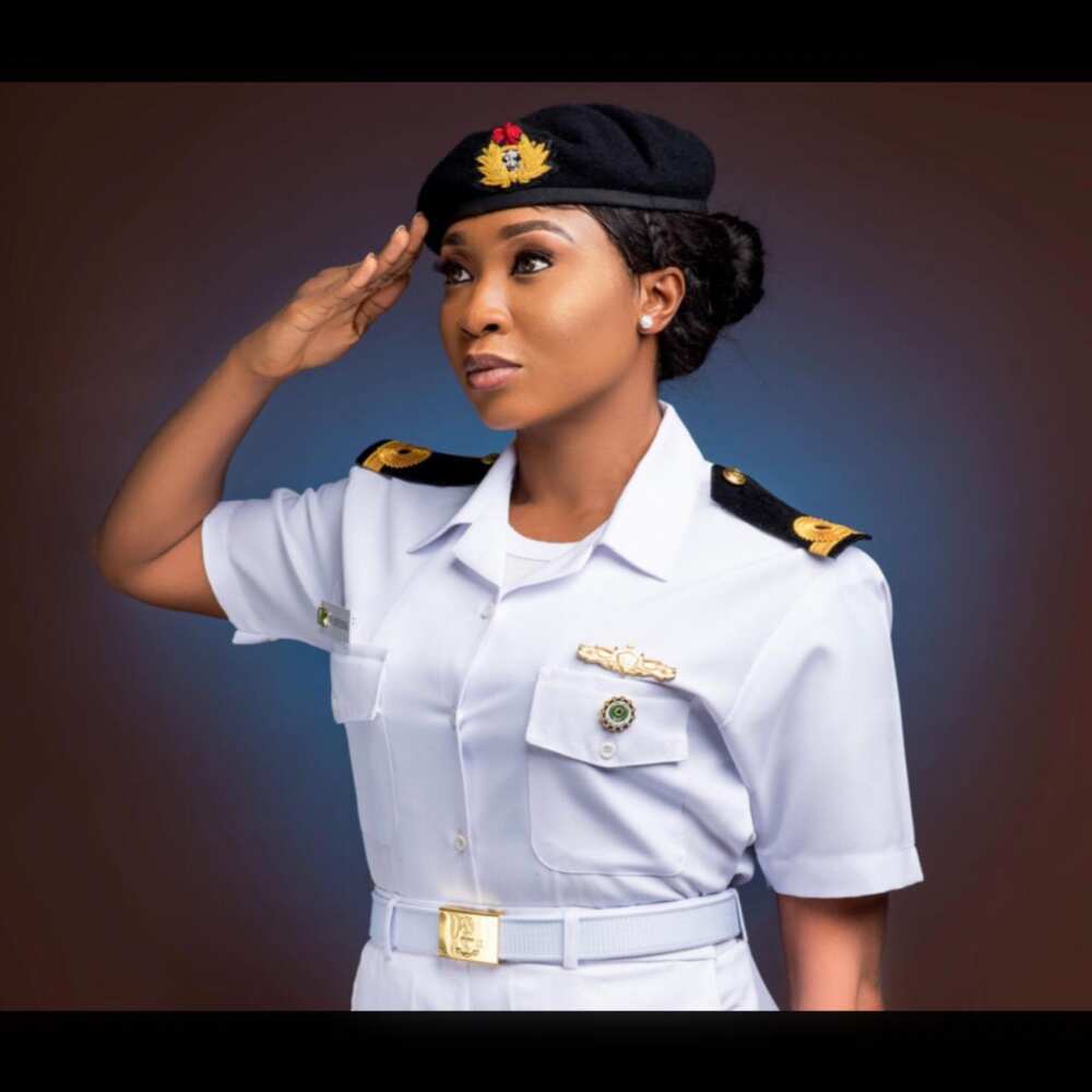 Gorgeous Nigerian lady who dumped journalism to become naval officer shares her life journey
