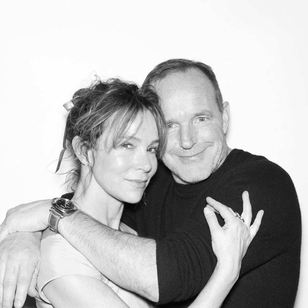 Jennifer Grey husband Jennifer Grey husband