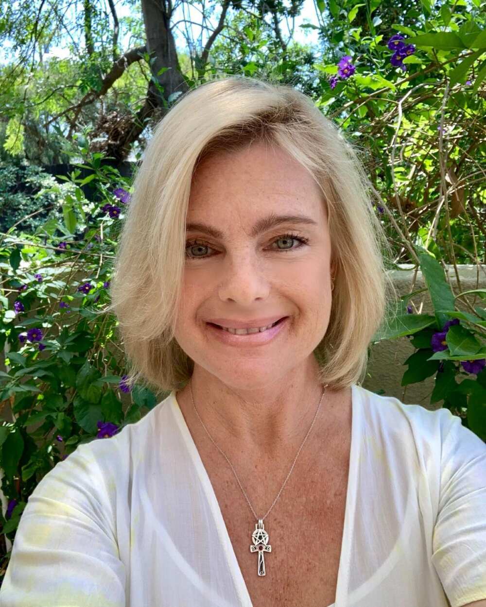 Erika Eleniak today: what is the Baywatch actress up to now? - Legit.ng