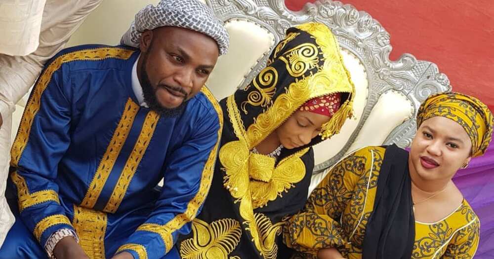 Kannywood: Matar jarumi Adam A Zango ta haihu, an samu diya mace Kannywood: Matar jarumi Adam A Zango ta haihu, an samu diya mace