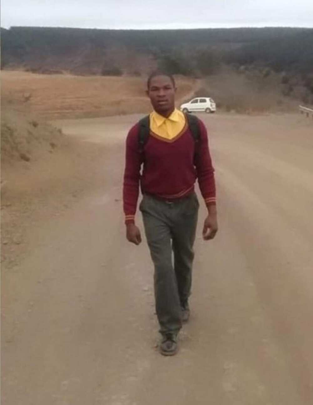 Dedicated Grade 11 pupil walks 20km to and from school each day