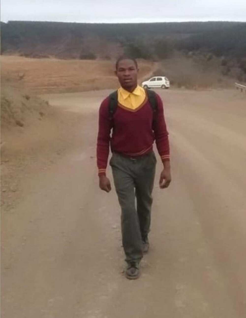 Dedicated Grade 11 pupil walks 20km to and from school each day Dedicated Grade 11 pupil walks 20km to and from school each day