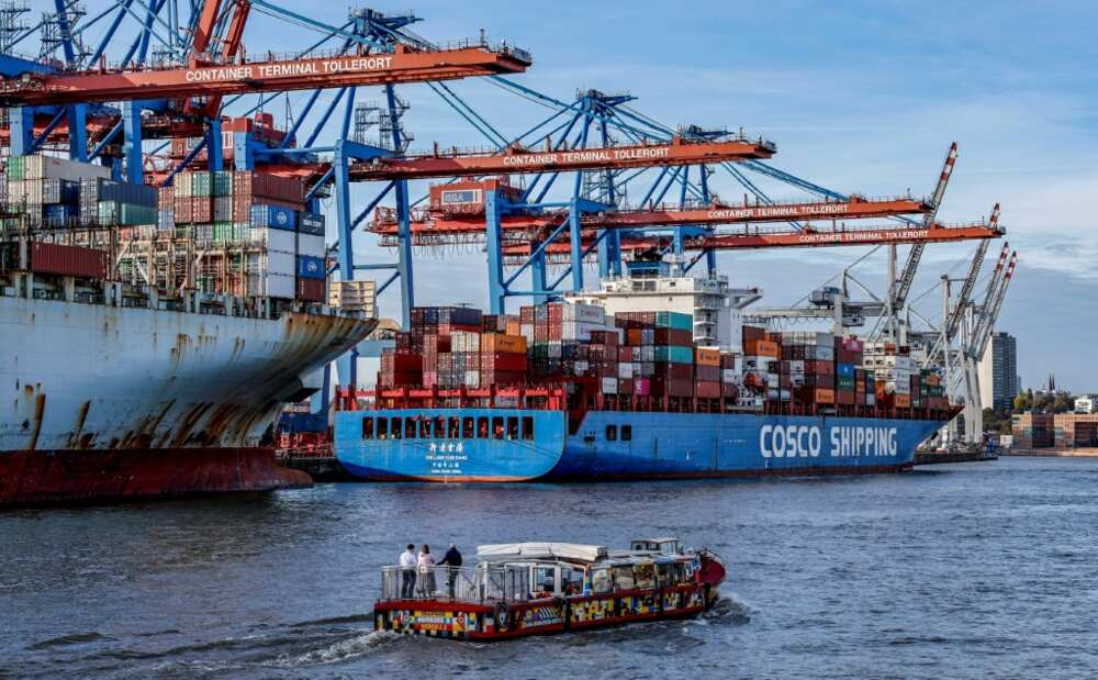 Shipping emits roughly the same level of greenhouse gases as aviation