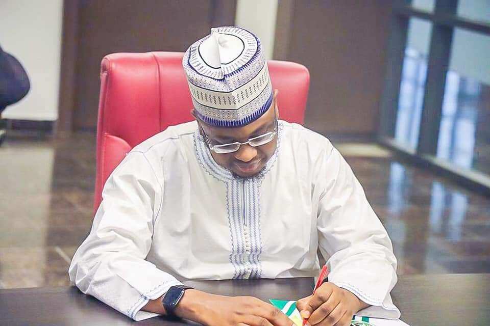 Ministan Sadarwa da tattalin arzikin zamani, Sheikh Isa Pantami. Ministan Sadarwa da tattalin arzikin zamani, Sheikh Isa Pantami.