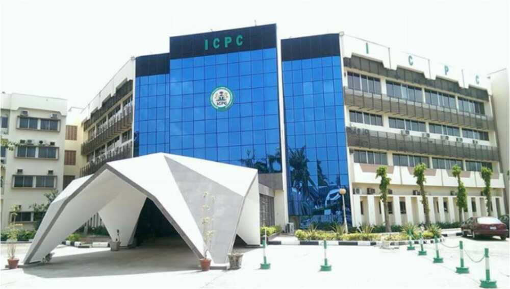 ICPC ta gano Naira Biliyan 594 da wasu Ma’aikatan Gwamnati su ka sace