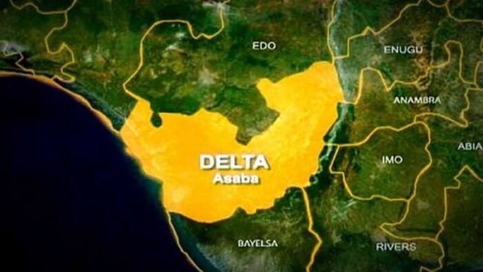 JUST IN: Dare-devil armed robbers attack Delta bank with bullets, dynamites, kill police inspector, 2 others, cart away cash