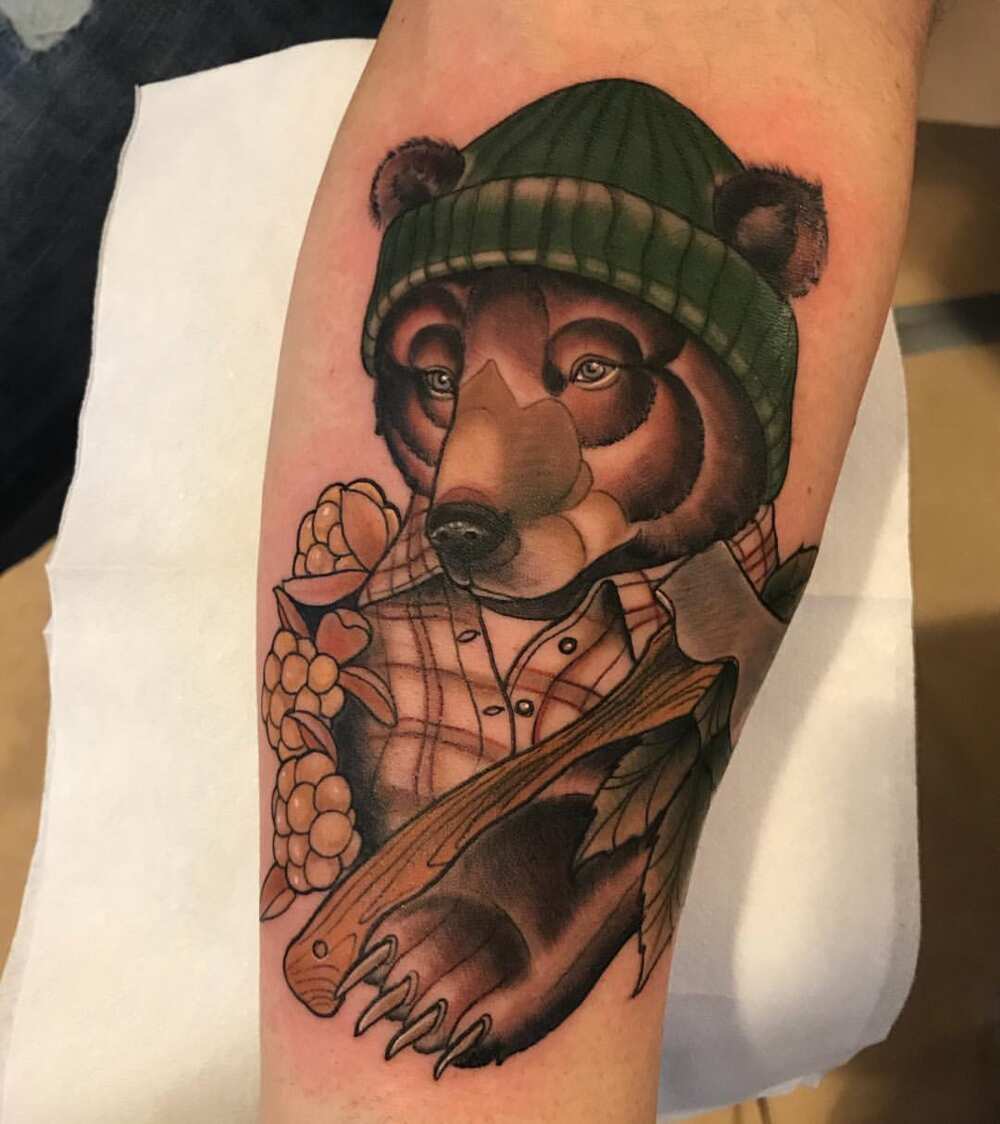 american traditional bear tattoo