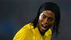 Abin mamaki: Tsohon ‘Dan wasan Barcelona Ronaldinho ya zama kafinta a kurkuku