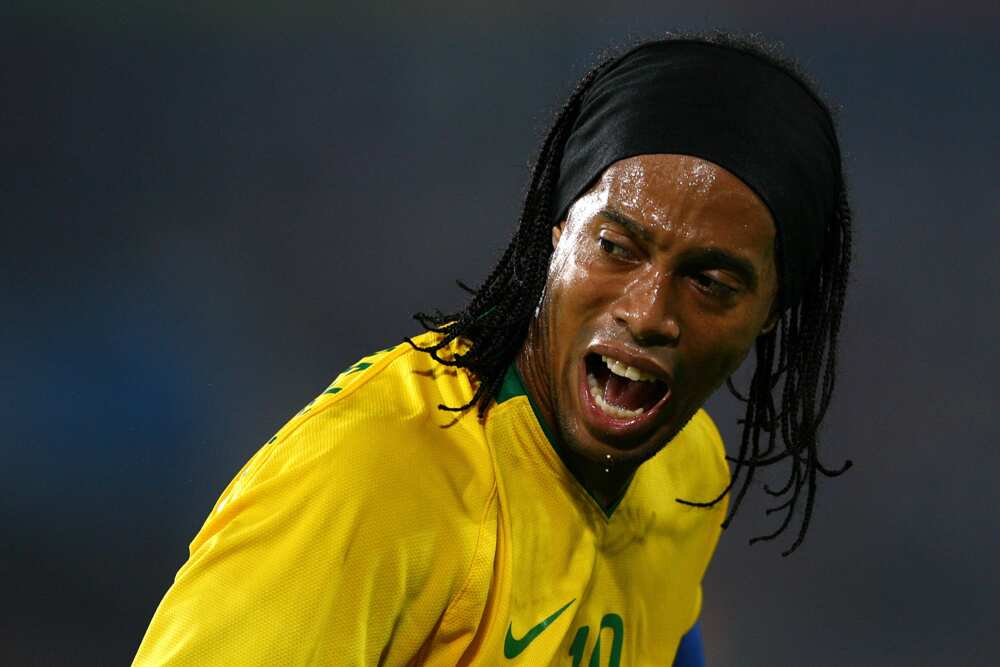 Is Ronaldinho still playing football?