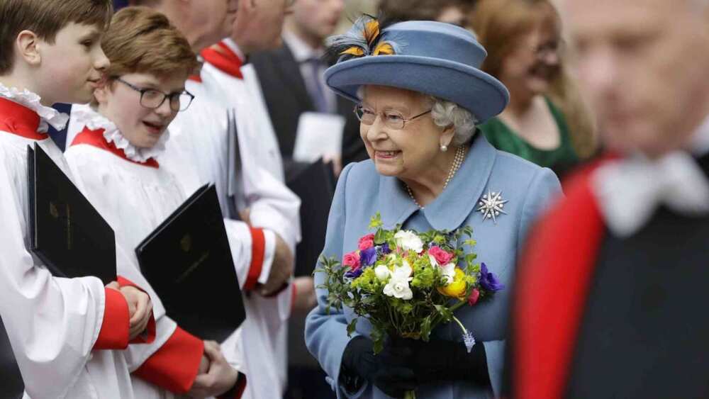 Queen Elizabeth cancels her 94th birthday celebrations over pandemic Queen Elizabeth cancels her 94th birthday celebrations over pandemic