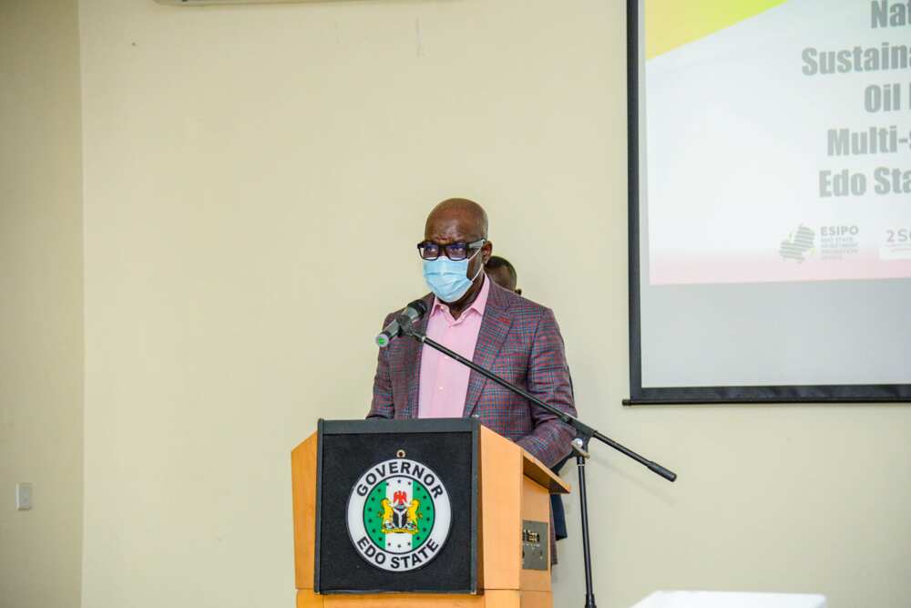 Coronavirus: Edo Govt Bars Unvaccinated Civil Servants from Work