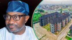 After gifting money to students, Nigerian billionaire Otedola to begin another philanthropic project