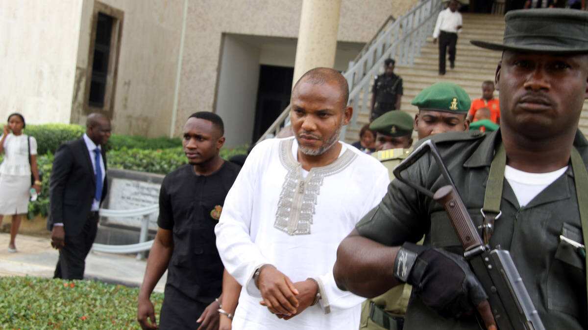 Azaba Na Ke Sha a Hannun DSS: Nnamdi Kanu Ya Roƙi a Tura Shi Gidan Yari