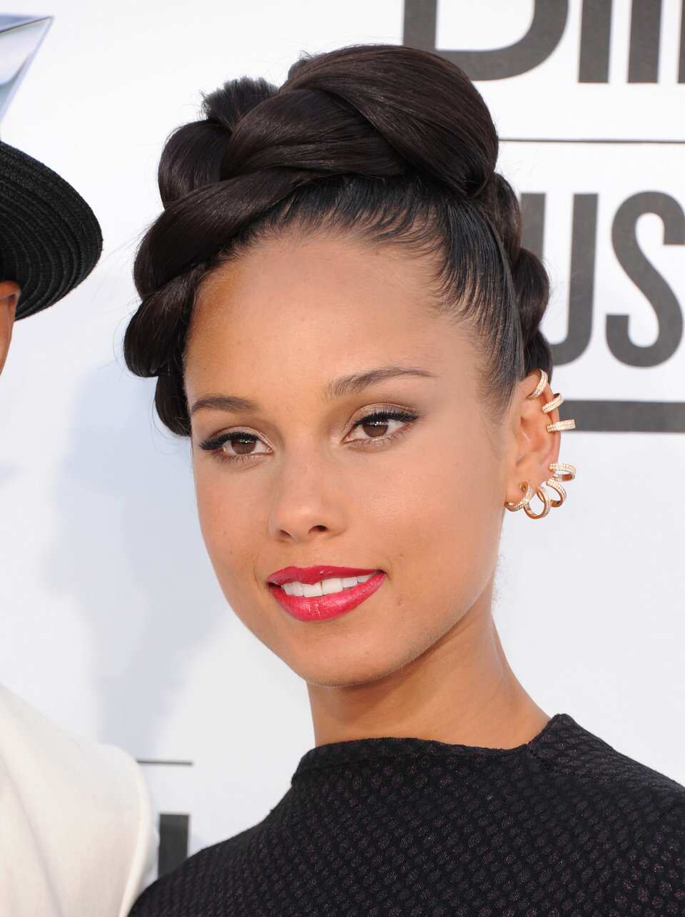 Alicia Keys' braids hairstyles you will like Legit.ng