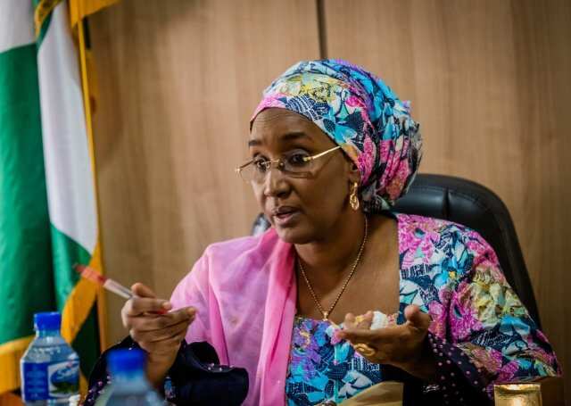 Shugaba Buhari ya fi amincewa da mata fiye da maza - Garba Shehu