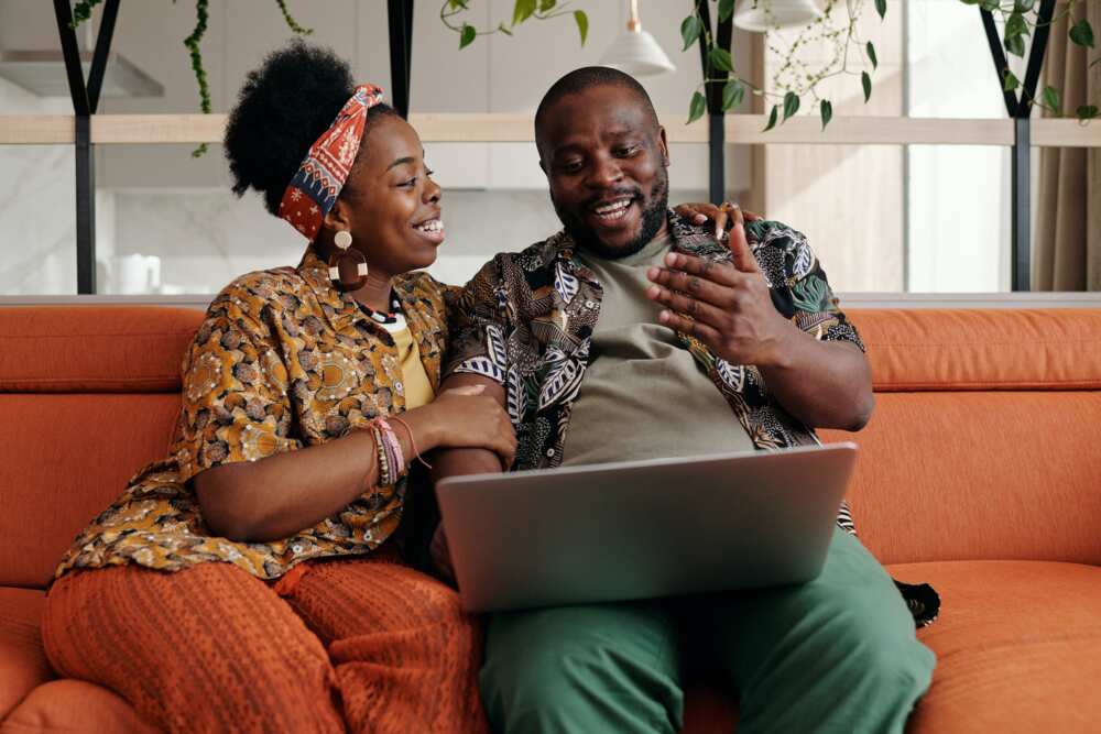 Questions I'm too afraid to ask my guy friends Questions I'm too afraid to ask my guy friends