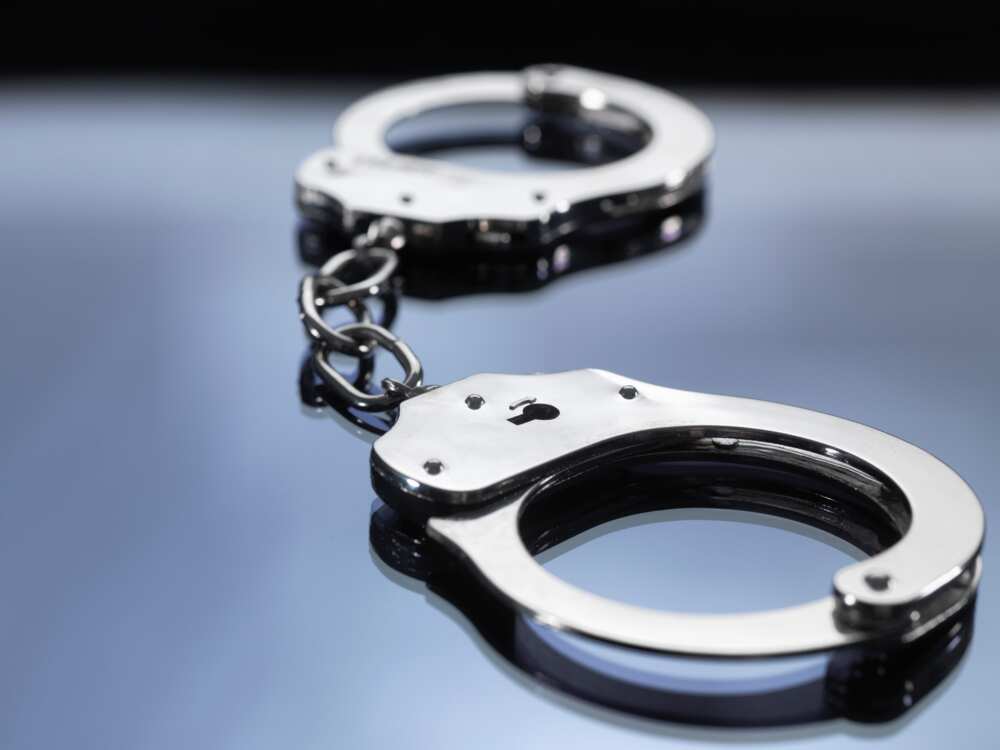 Les parents avaient été initialement accusés de meurtre au deuxième degré par un grand jury à Clinton, en Louisiane, en mai 2022, et ils ont plaidé non coupable en juillet 2022. Les parents avaient été initialement accusés de meurtre au deuxième degré par un grand jury à Clinton, en Louisiane, en mai 2022, et ils ont plaidé non coupable en juillet 2022.