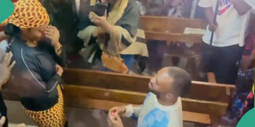 Video emerges as shy man proposes to his girlfriend during crossover service