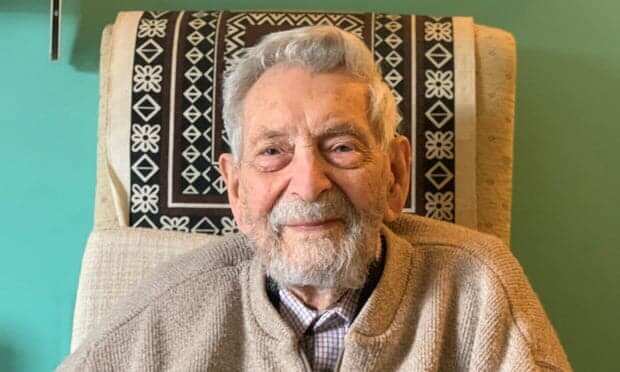 Bob Weighton: World's oldest man dies aged 112