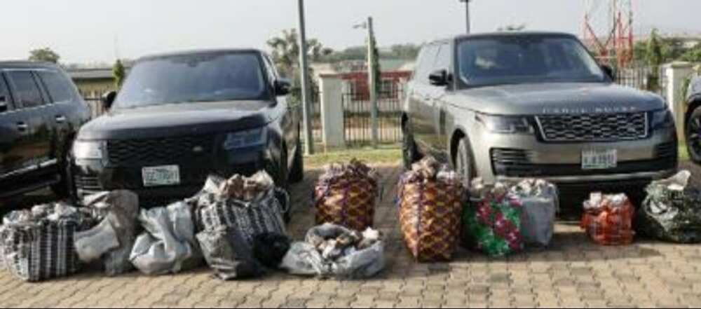 EFCC Arrests Kogi Assembly Candidate/Cash, vehicles recovered from Yusuf Atumeyi