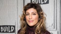 Interesting details about Jennifer Esposito and her career