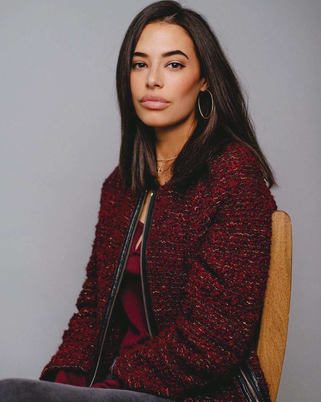 Next photo of Chloe Bridges